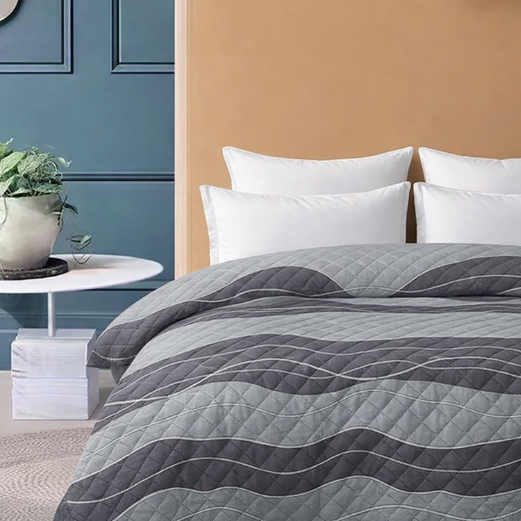 Покрывало окантованное микрофибра Viola, ПСЗ-1021